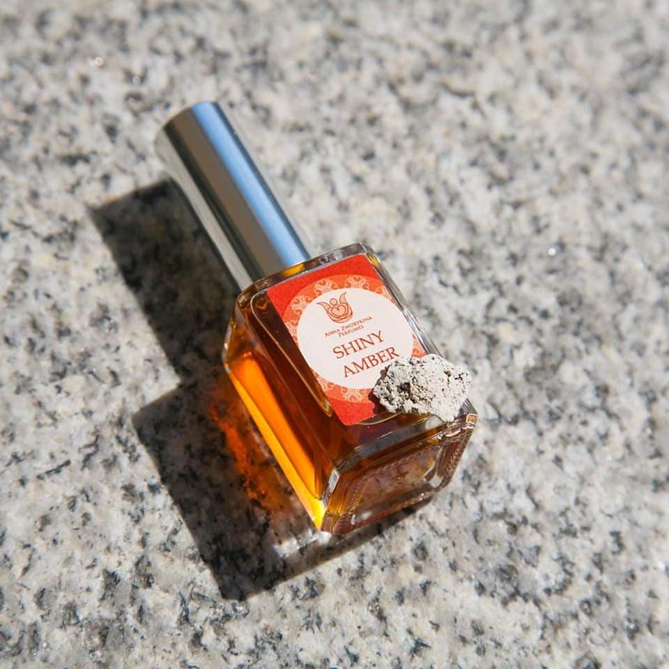 Shiny Amber - Image 8